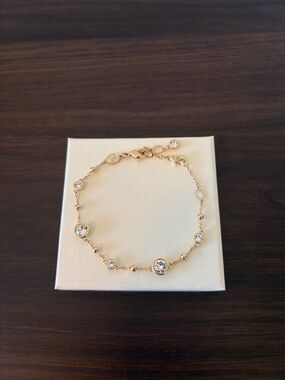 Swarovski Imber Bracelet Gold Tone Scattered Design 5680094 Adjustable